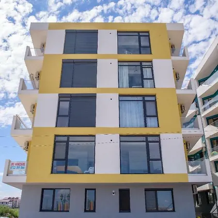 George Mamaia Apartment