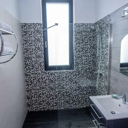 Apartment George Mamaia